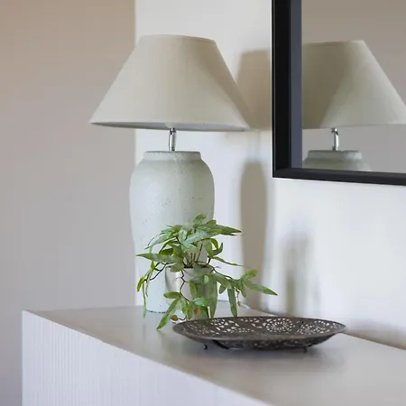 Elegant In With Air Conditioning And Parking By Renters Prestige Lejlighed Warszawa