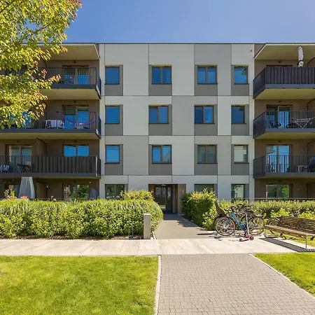 Elegant In With Air Conditioning And Parking By Renters Prestige *