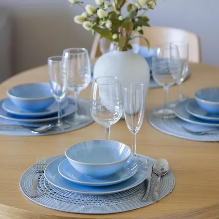 Elegant In With Air Conditioning And Parking By Renters Prestige * Warszawa