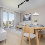 Apartamento Elegant In With Air Conditioning And Parking By Renters Prestige *