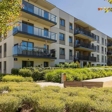 Apartamento Elegant In With Air Conditioning And Parking By Renters Prestige