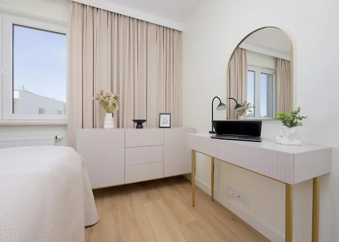 Elegant In With Air Conditioning And Parking By Renters Prestige * Warschau