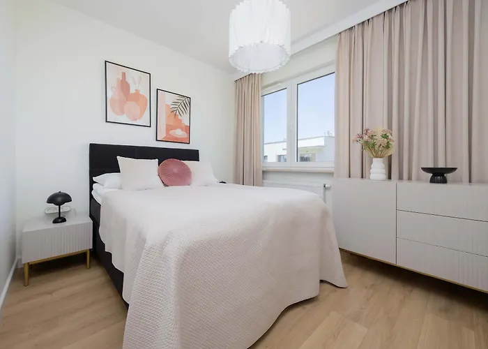 Elegant In With Air Conditioning And Parking By Renters Prestige Apartment